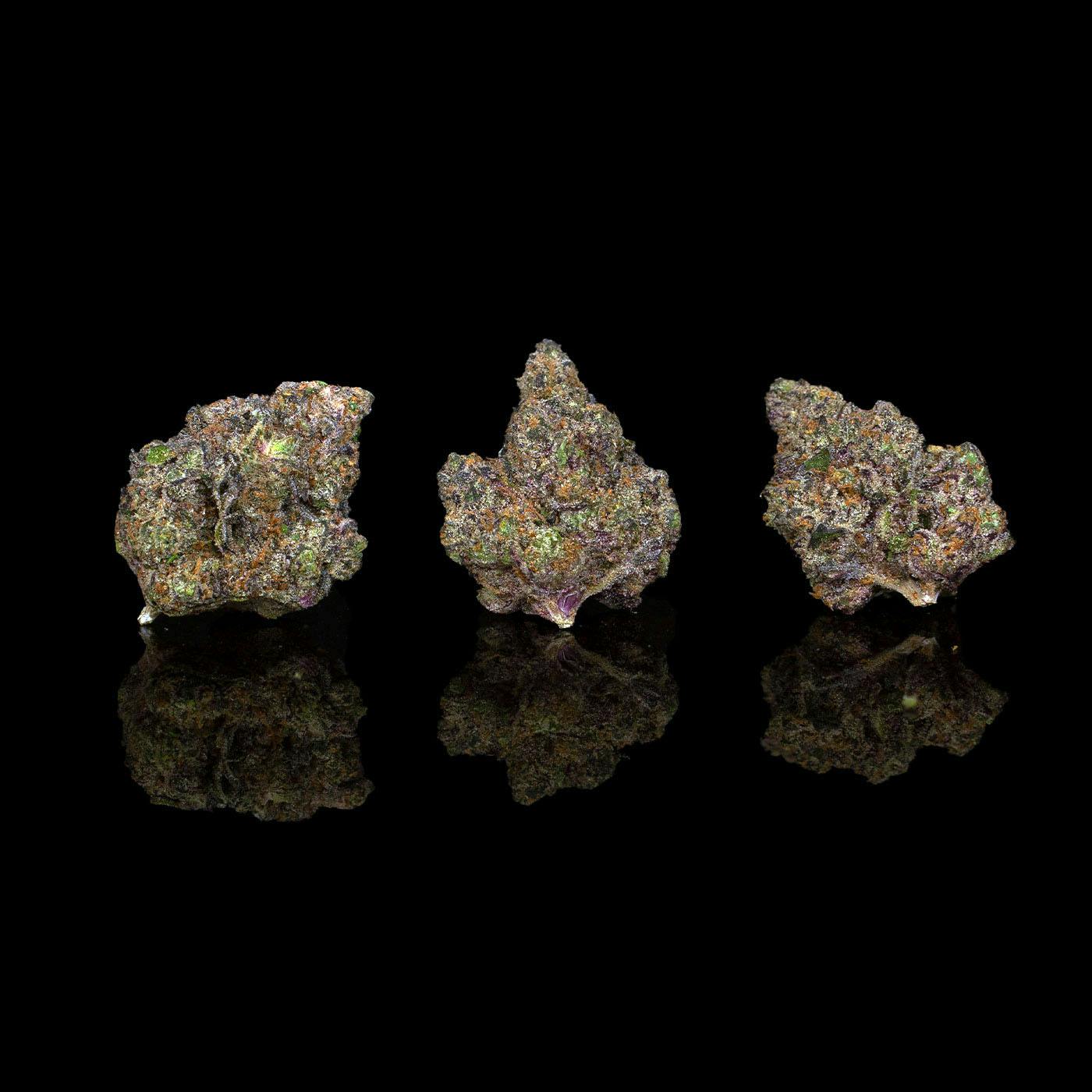 Black Bubblegum Horchata - 3.5g | All Flower | CommCan | CommCan